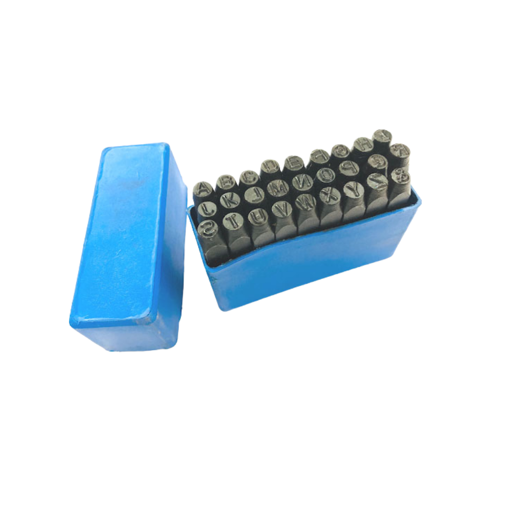 UNIVERSELL Stansar Bokstäver A-Z 8mm