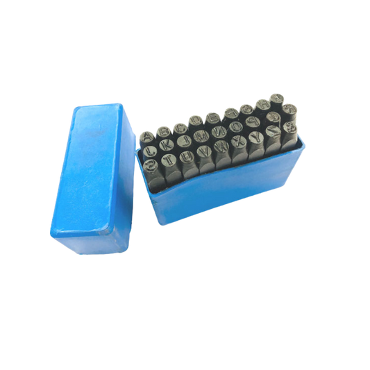 UNIVERSELL Stansar Bokstäver A-Z 8mm